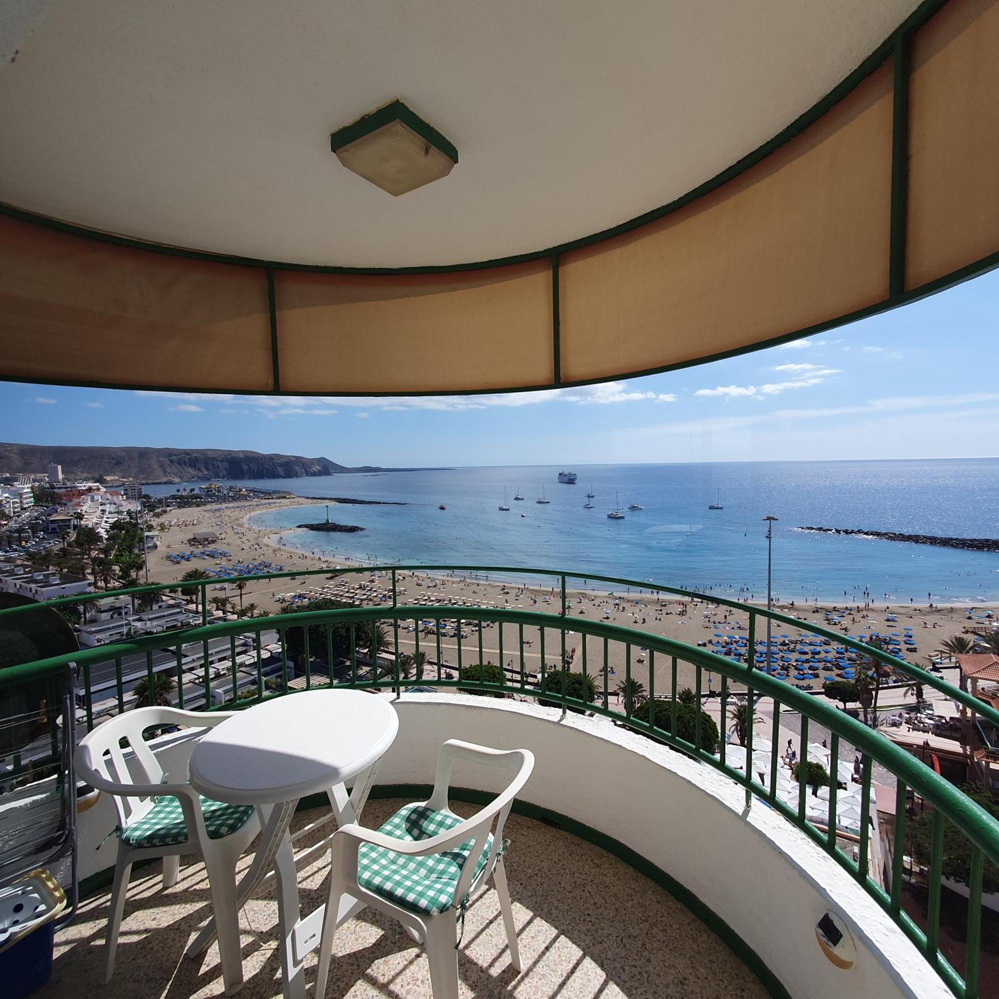 Panoramic Seaview Las Vistas Beach Studio Apartment 아로나 외부 사진